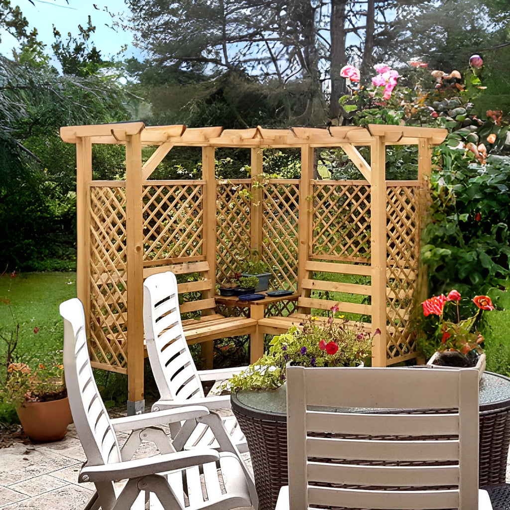 Detailaufnahme der Pergola Doppelbank - FSC-zertifiziertes Holz, das nachhaltigen Komfort unter der klassischen Pergola vereint.