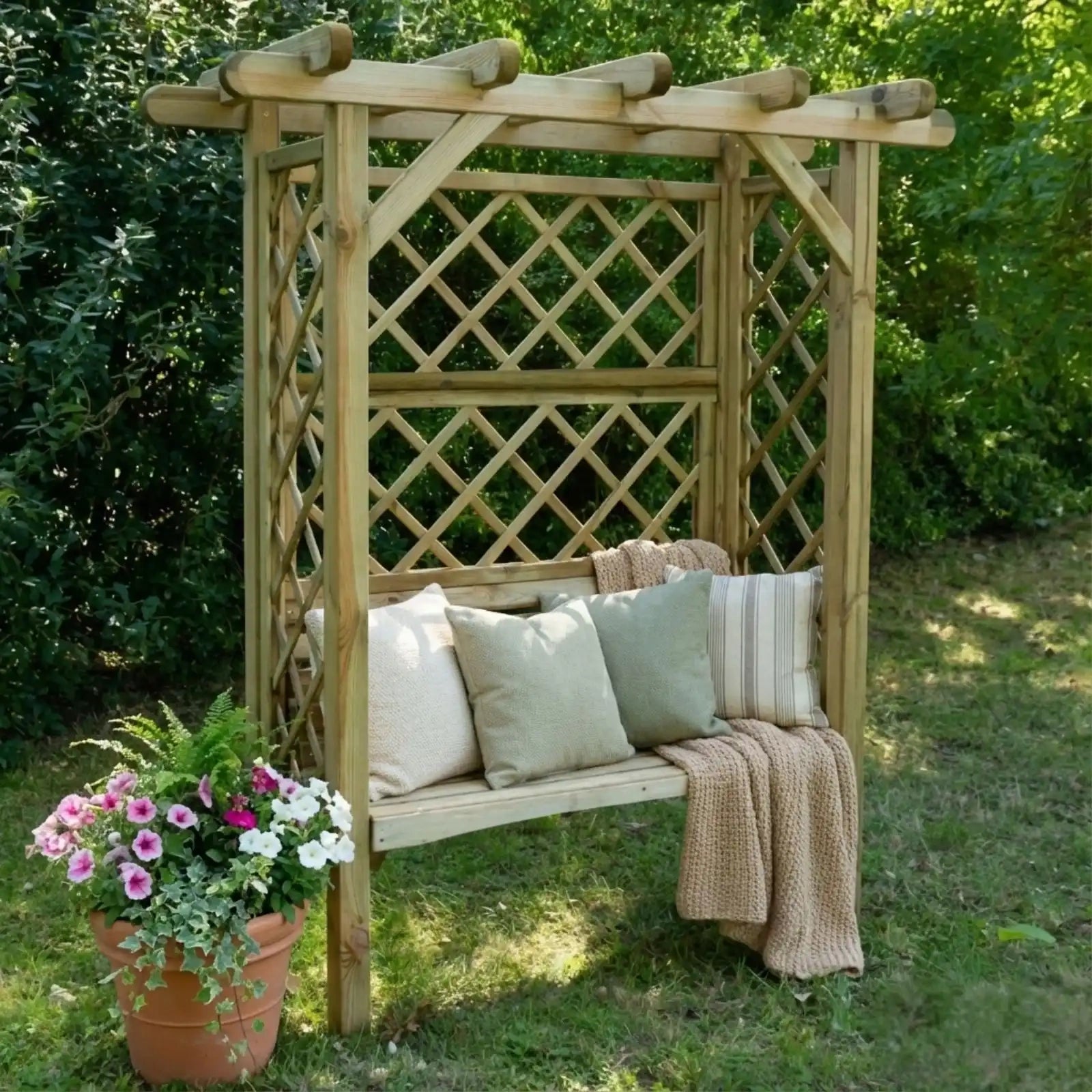 Pergola klassik mit Bank und flachen Dach - Pergola aus Holz - Gartenbank